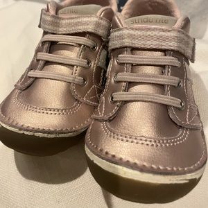 Stride Rite SRtech Soft Motion Artie Shoe / Pink  size Toddler 6W